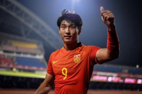 米兰app国际比赛日夏洛特黄蜂调整名单以备荷甲风云突变浙江队加时末段调整名单，里尔内部会议纪要流出——今晚战术微调都惊呆了(2024浙江广厦男篮外援)